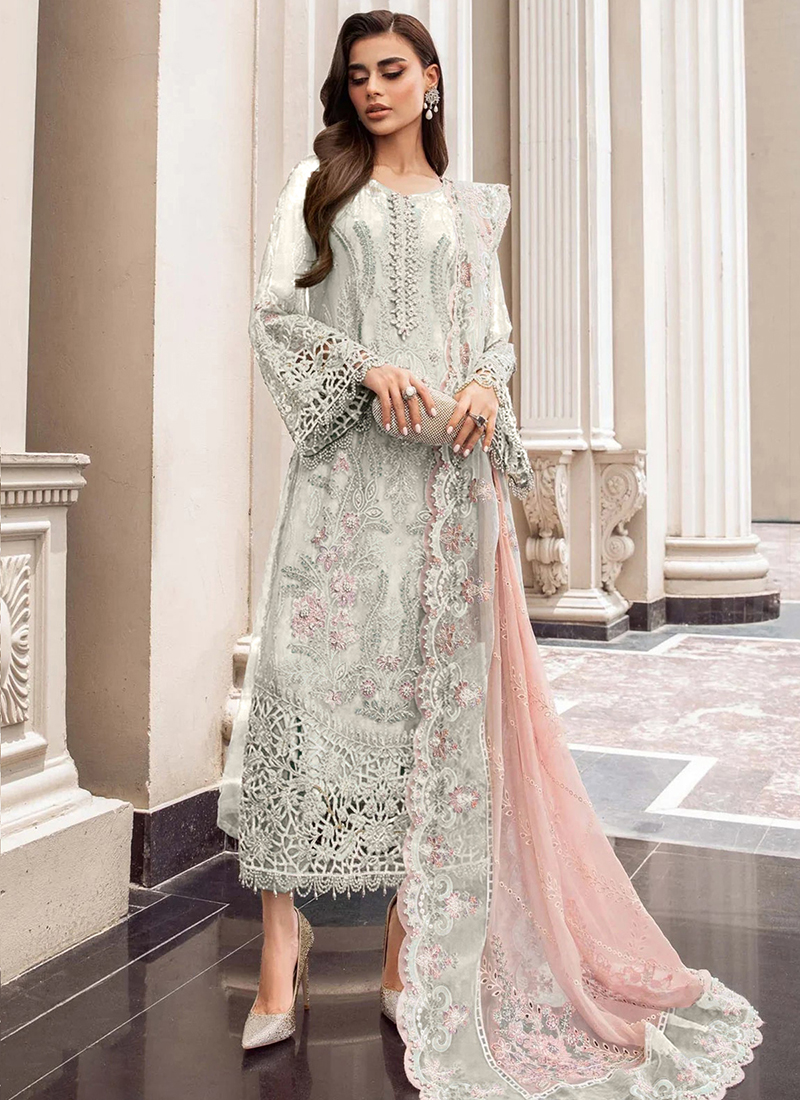 Pakistani tuitive Party Wear Salwar Kameez